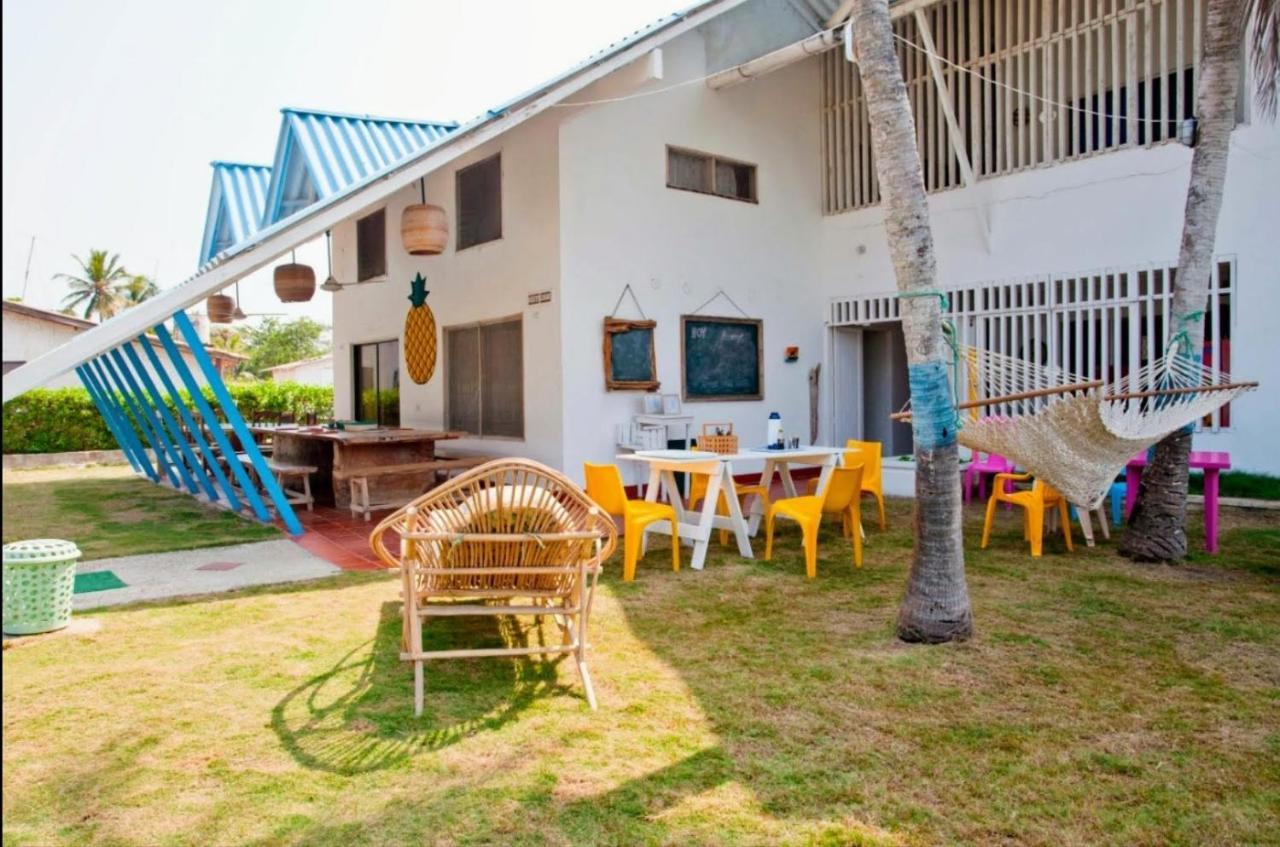 Hotel Mar Amar Casa De Playa Coveñas Esterno foto